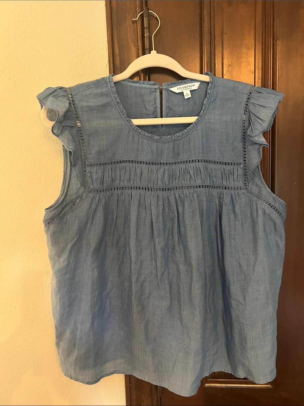 LIVERPOOL Chambray Ruffle Sleeve Top